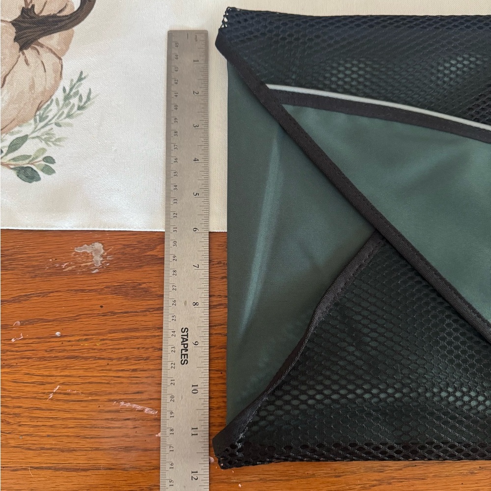 Eagle Creek Pack It Garment Folder Green and Black Travel Organizer - Picture 5 of 5